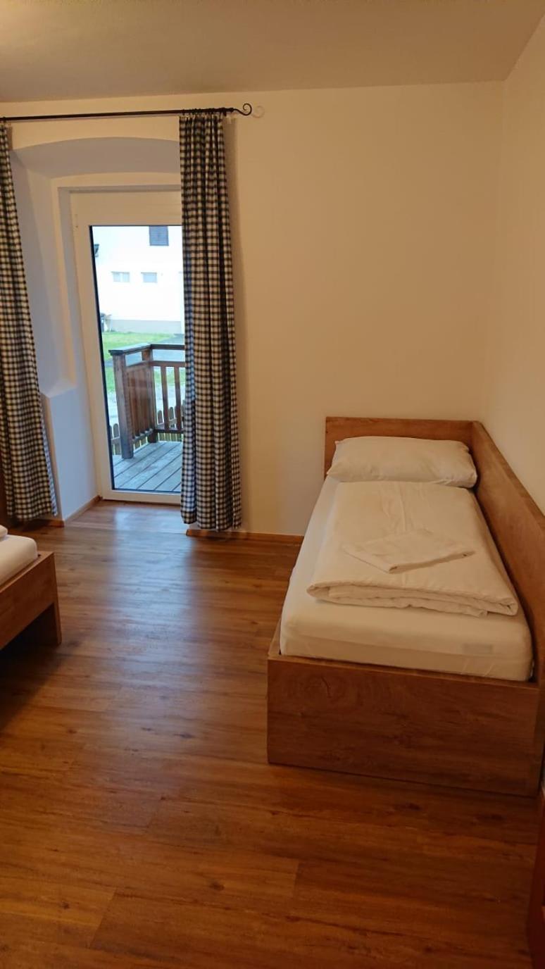 Alte Schule Appartement Rattendorf Buitenkant foto